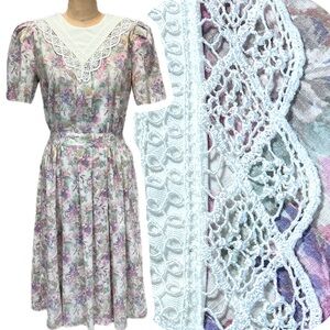 VINTAGE 80s cottage floral‎ midi dress short puff sleeve eyelet lace collar